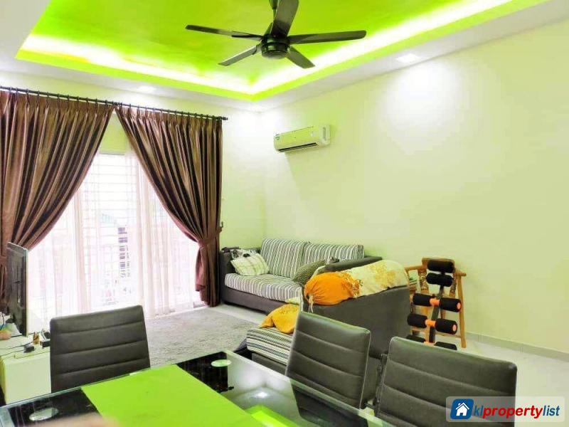3 bedroom Townhouse for sale in Seri Kembangan - image 4