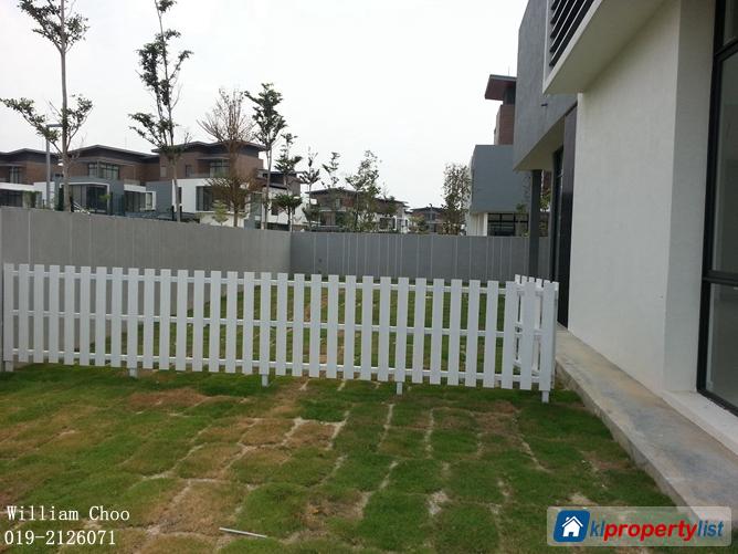 Picture of 5 bedroom Bungalow for sale in Kota Kemuning in Selangor