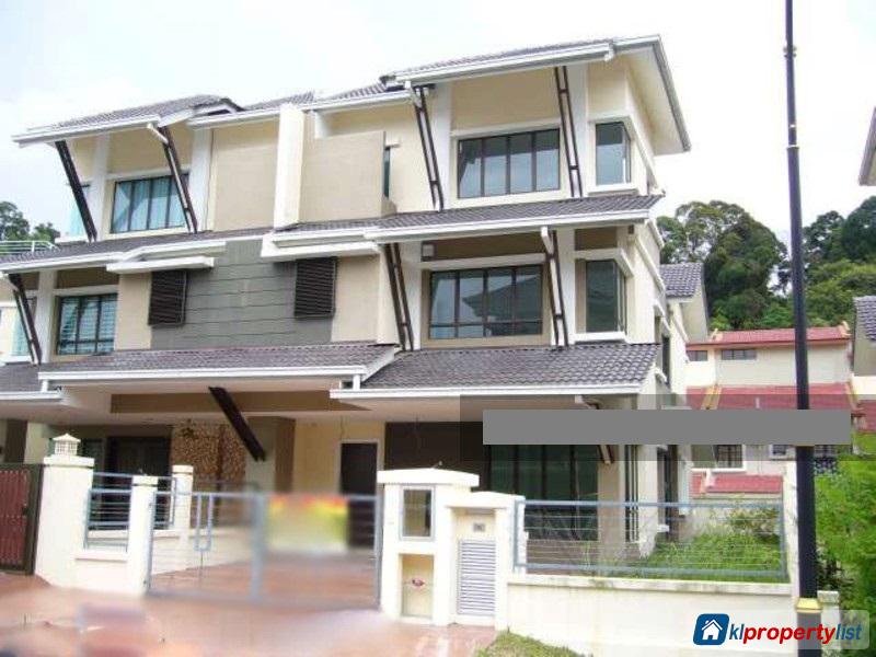9 bedroom Semi-detached House for sale in Cheras in Malaysia