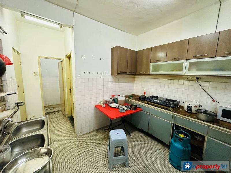 4 bedroom 2-sty Terrace/Link House for sale in Damansara Jaya - image 8