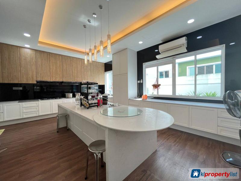 8 bedroom Bungalow for sale in Kajang in Selangor