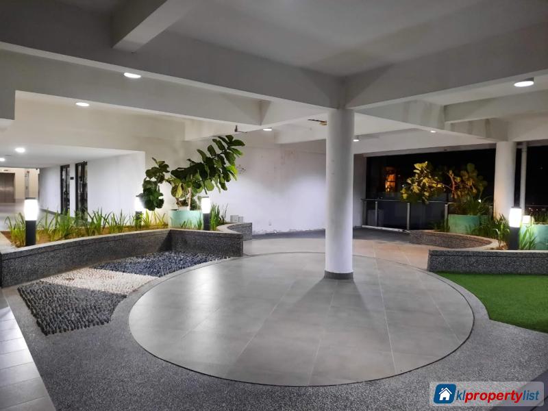 6 bedroom Condominium for sale in Seri Kembangan - image 11