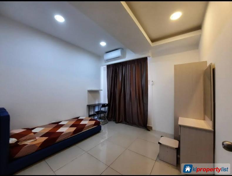 6 bedroom Condominium for sale in Seri Kembangan - image 22
