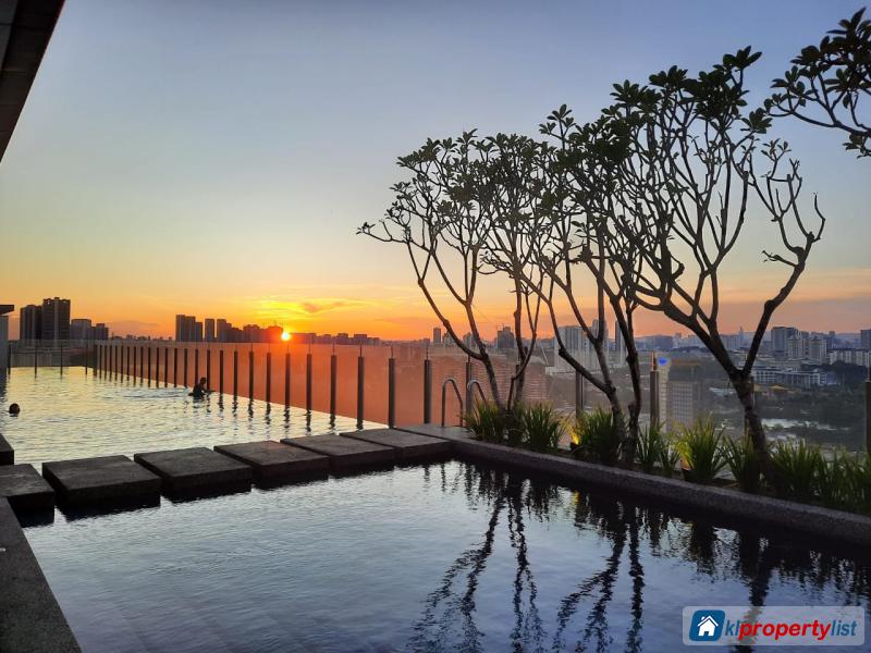 6 bedroom Condominium for sale in Seri Kembangan - image 6