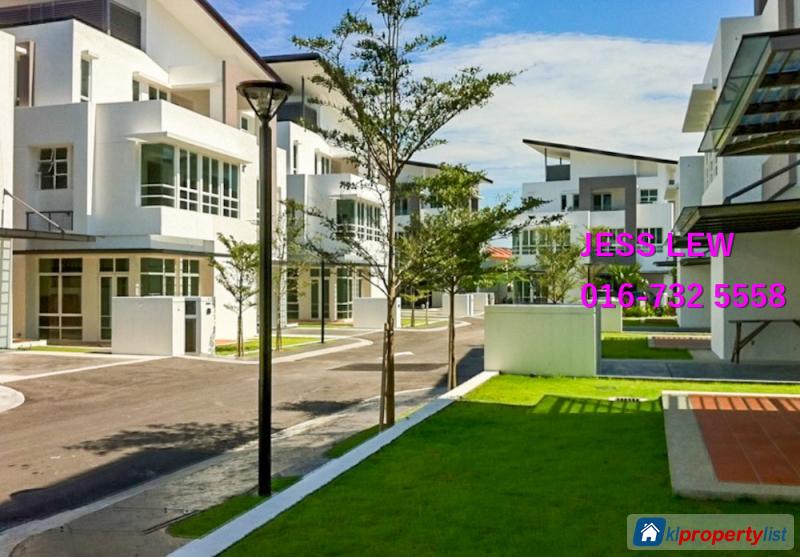 8 bedroom Zero-Lot Bungalow for sale in Petaling Jaya - image 2