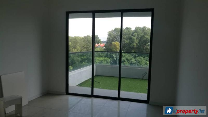 4 bedroom Condominium for sale in Seri Kembangan - image 13