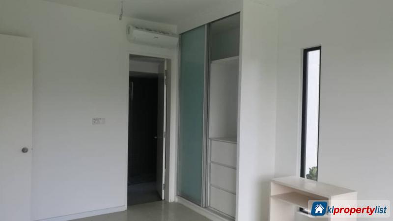 4 bedroom Condominium for sale in Seri Kembangan - image 17