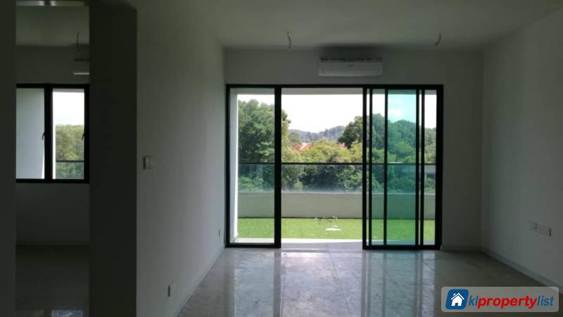 Picture of 4 bedroom Condominium for sale in Seri Kembangan in Selangor