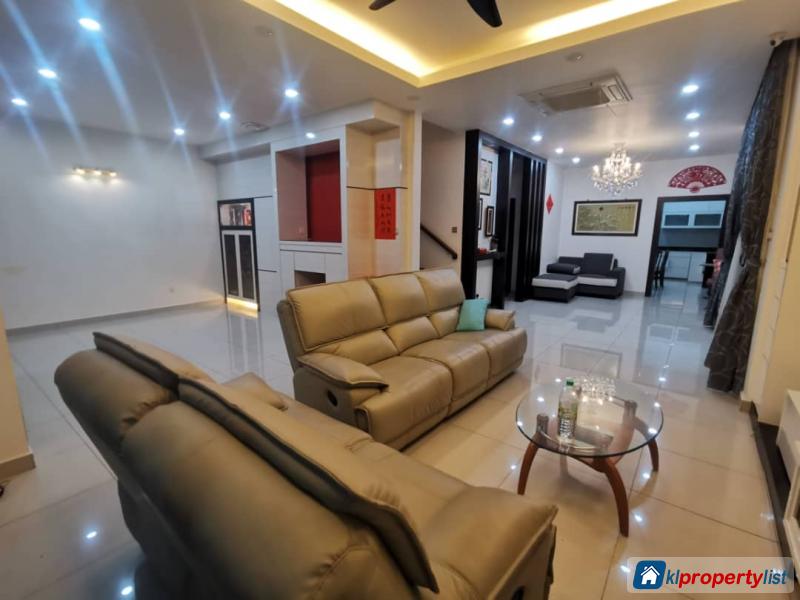 5 bedroom Semi-detached House for sale in Johor Bahru