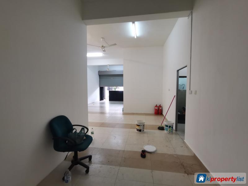 Shop for rent in Ulu Tiram