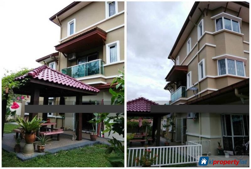 5 bedroom Semi-detached House for sale in Sungai Buloh in Malaysia