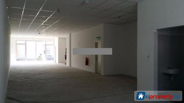 Shop-Office for sale in Rawang - image 11