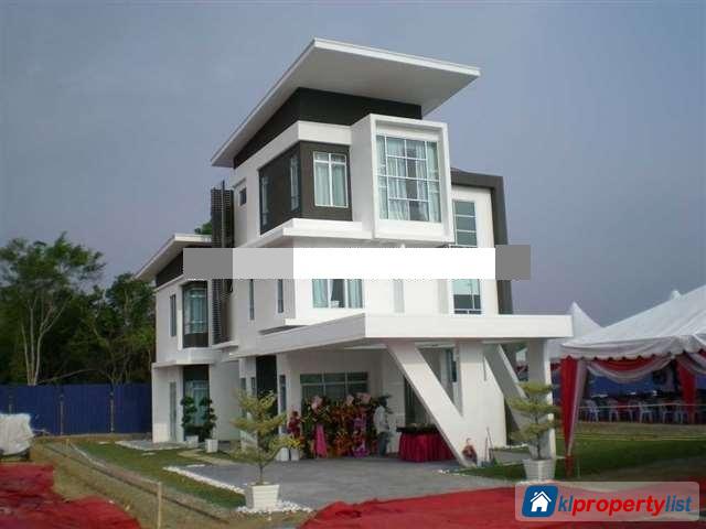 Picture of 5 bedroom Bungalow for sale in Seremban