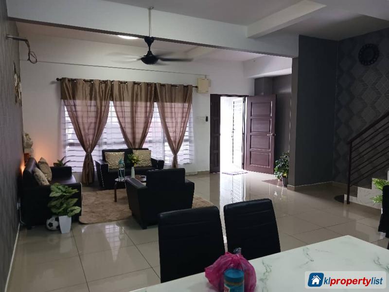4 bedroom 2-sty Terrace/Link House for sale in Dengkil - image 4