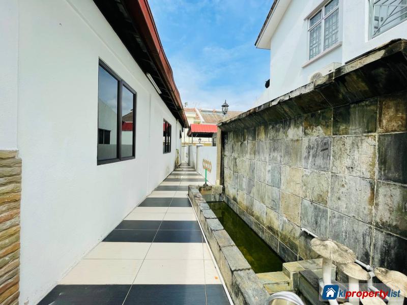 8 bedroom Semi-detached House for sale in Ampang - image 4