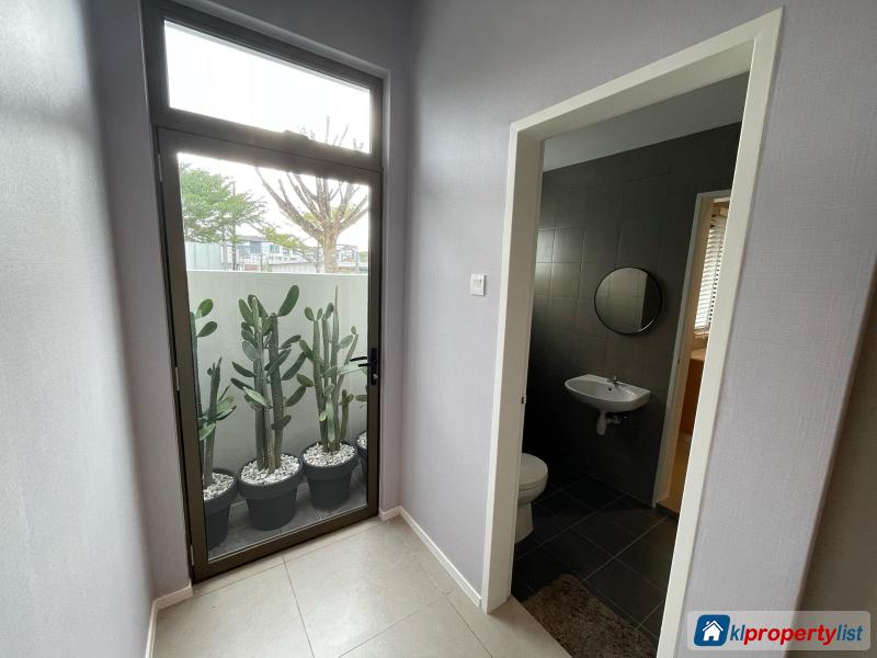 4 bedroom 2-sty Terrace/Link House for sale in Bandar Sungai Long in Malaysia - image