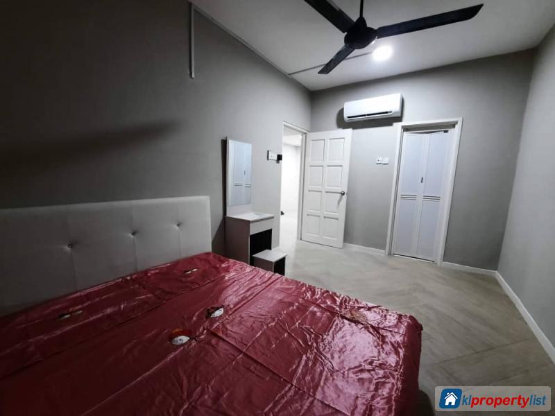 4 bedroom Apartment for sale in Seri Kembangan - image 10
