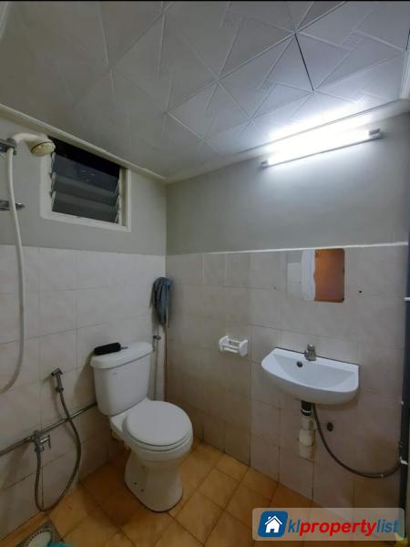 4 bedroom Apartment for sale in Seri Kembangan in Malaysia - image