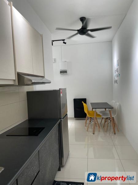 Room in condominium for rent in Titiwangsa - image 2