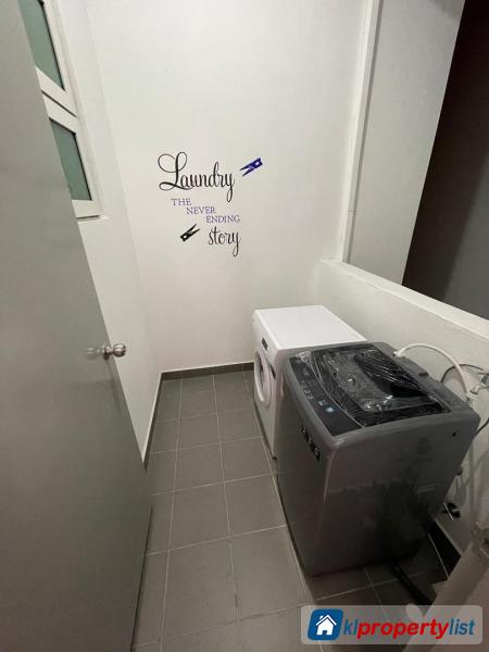 Room in condominium for rent in Titiwangsa - image 5