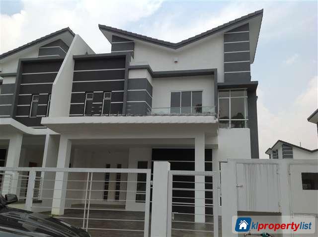 Picture of 6 bedroom Semi-detached House for sale in Shah Alam in Selangor