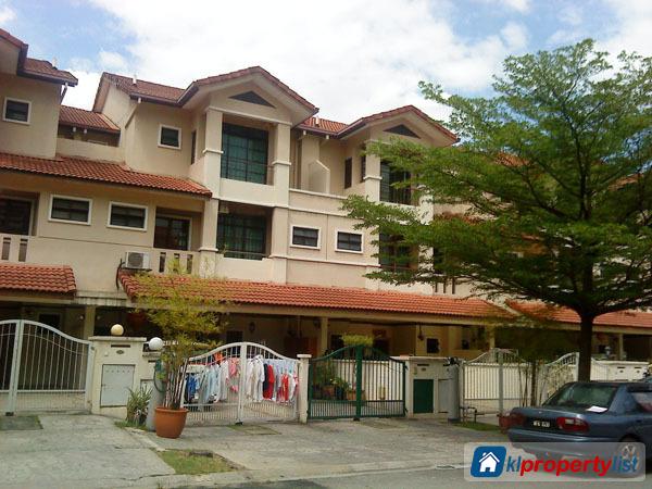3 bedroom Townhouse for sale in Petaling Jaya in Selangor