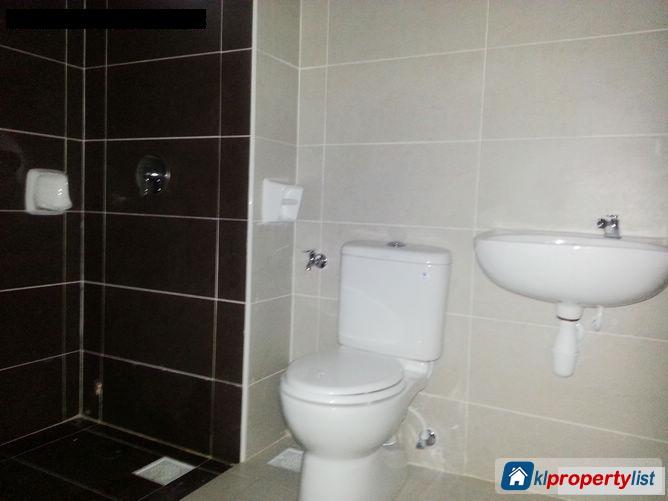 6 bedroom Semi-detached House for sale in Klang - image 19