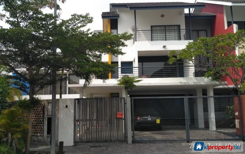 6 bedroom 3-sty Terrace/Link House for sale in Sungai Besi - image 2