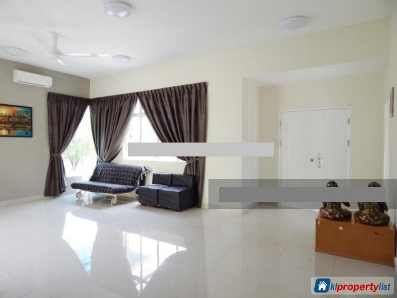 5 bedroom Bungalow for sale in Nusajaya in Malaysia