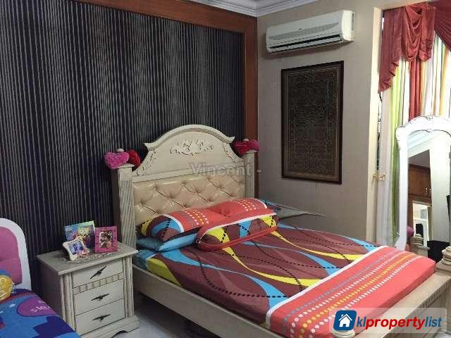 7 bedroom 2.5-sty Terrace/Link House for sale in Cheras - image 18