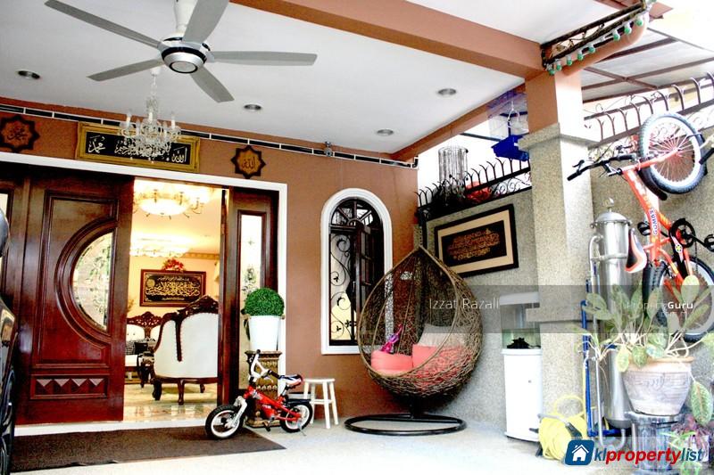 7 bedroom 2.5-sty Terrace/Link House for sale in Cheras - image 8
