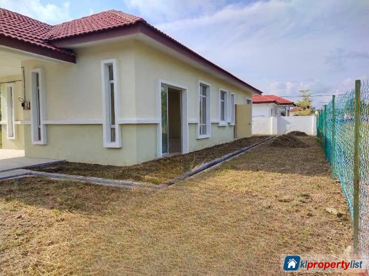 4 bedroom Bungalow for sale in Mantin - image 4