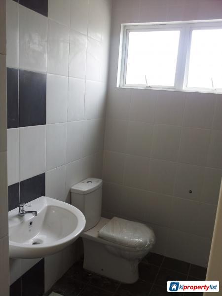 6 bedroom 3-sty Terrace/Link House for sale in Cheras - image 6