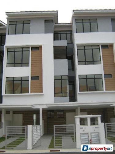 Picture of 4 bedroom 4.5-sty Terrace/Link House for sale in Subang Jaya