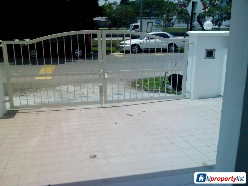 4 bedroom 2-sty Terrace/Link House for sale in Seri Kembangan - image 5