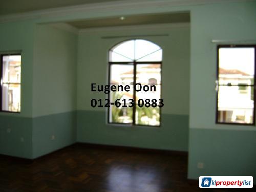 5 bedroom Semi-detached House for sale in Seri Kembangan