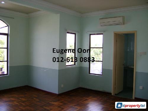 5 bedroom Semi-detached House for sale in Seri Kembangan in Selangor