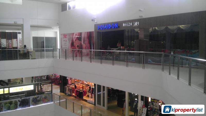 Pictures of Shop for sale in Kuching