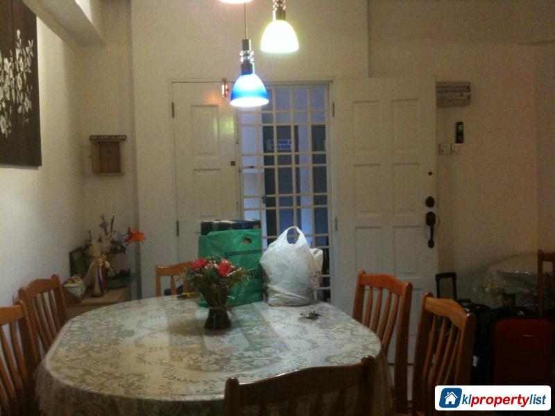 3 bedroom Apartment for sale in Teluk Kumbar - image 5