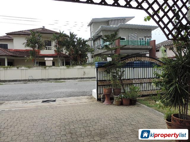 Bungalow for sale in Kuantan - image 3