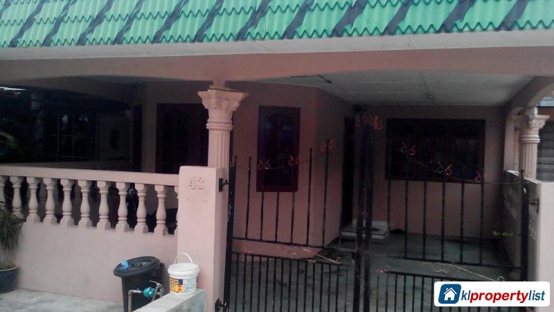 Pictures of 3 bedroom 1-sty Terrace/Link House for sale in Banting