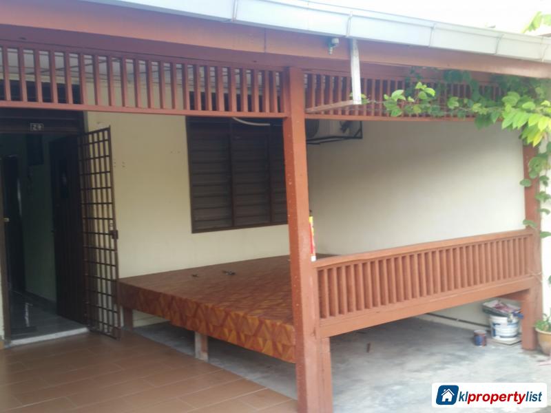Pictures of 2 bedroom 1-sty Terrace/Link House for sale in Banting