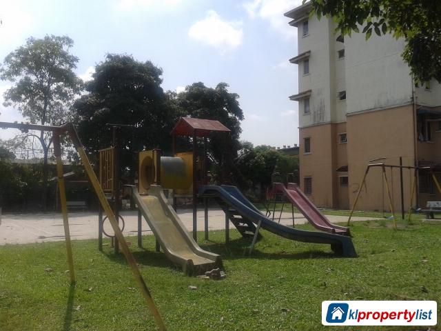 3 bedroom Apartment for sale in Banting