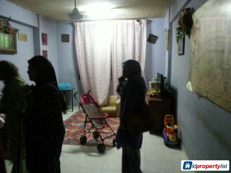 Picture of 3 bedroom Apartment for sale in OUG