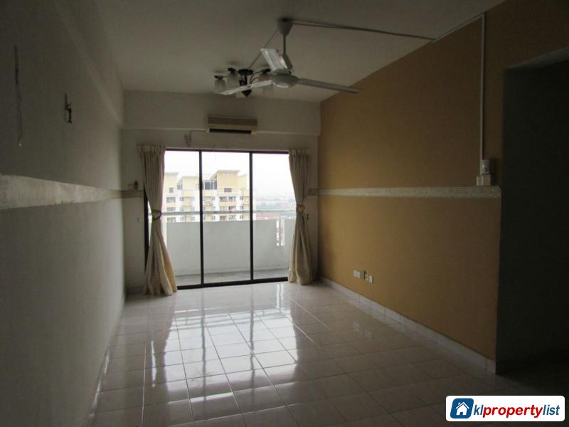3 bedroom Condominium for sale in Ampang