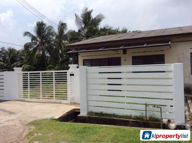 3 bedroom 1-sty Terrace/Link House for sale in Batu Berendam - image 2