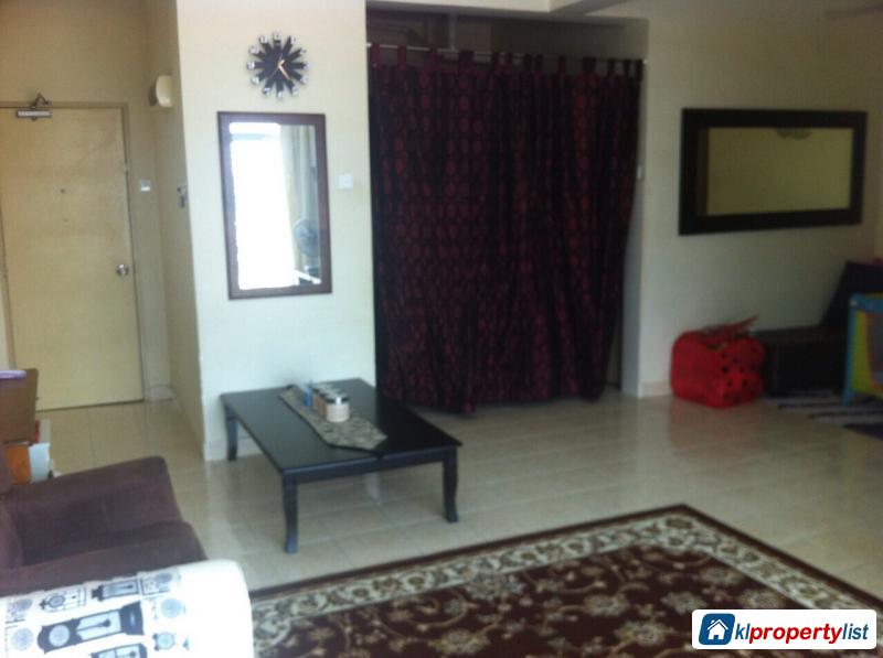 3 bedroom Condominium for sale in Pandan Jaya - image 3