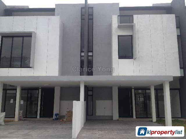 6 bedroom 3-sty Terrace/Link House for sale in Seri Kembangan - image 2