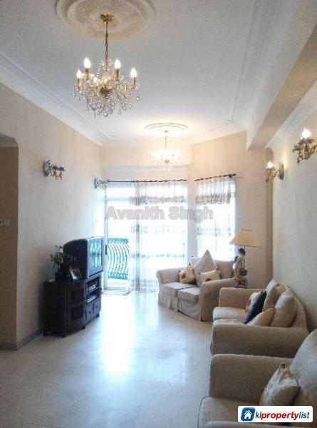 4 bedroom Condominium for sale in Brickfields