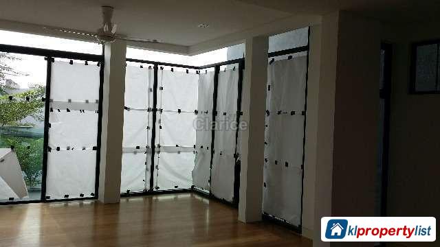 5 bedroom Bungalow for sale in Taman Desa in Malaysia